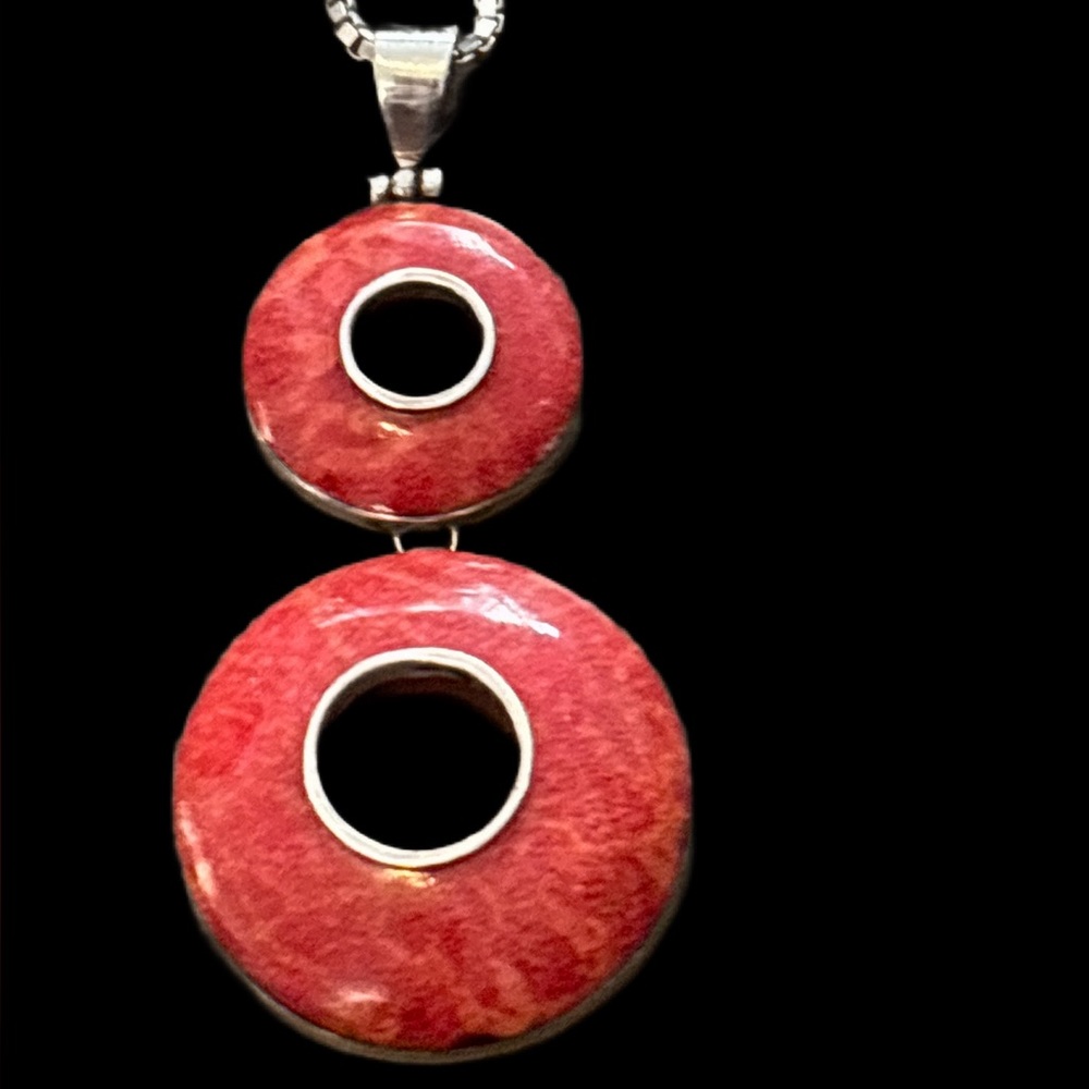 Retired Sponge Coral Pendant 2.5” & 20” Box  Link Chain stamped 925S